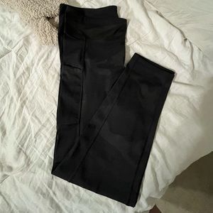 Camouflage legging. Aeropostale leggings. Super comfy and stretchy!